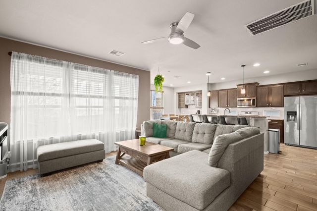 1006 Chad LOOP, Round Rock, TX 78665