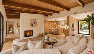 5576 El Canon Avenue, Woodland Hills (los Angeles), CA 91367