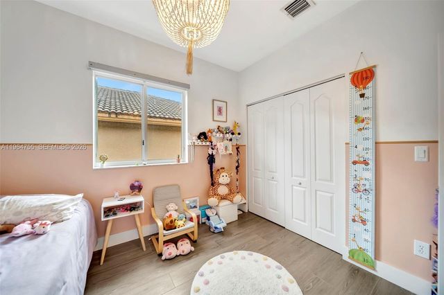 10880 NW 58th Ter 0, Doral, FL 33178