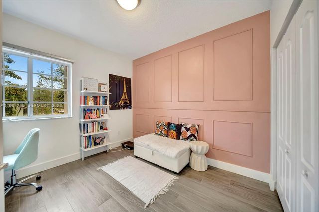 10880 NW 58th Ter 0, Doral, FL 33178