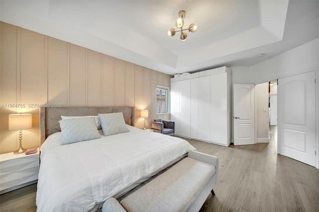 10880 NW 58th Ter 0, Doral, FL 33178