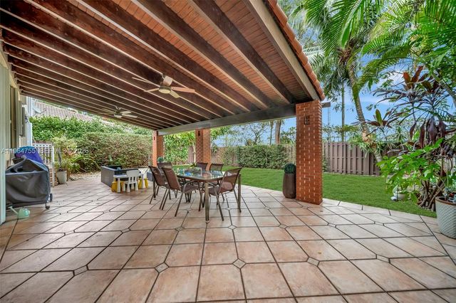 10880 NW 58th Ter 0, Doral, FL 33178