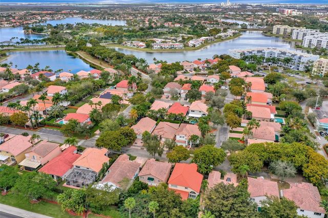 10880 NW 58th Ter 0, Doral, FL 33178