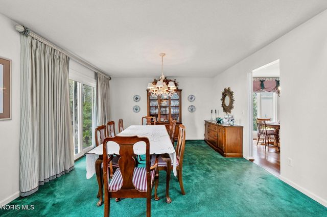 12 Callaway Green, Sylvania, OH 43560