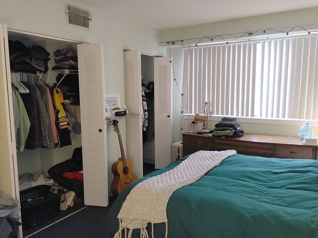 1850 Beacon 203, Brookline, MA 02445