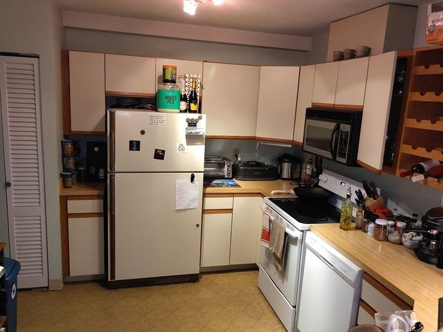 1850 Beacon 203, Brookline, MA 02445