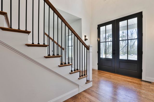 49 Countryside Drive, Brookline, NH 03033