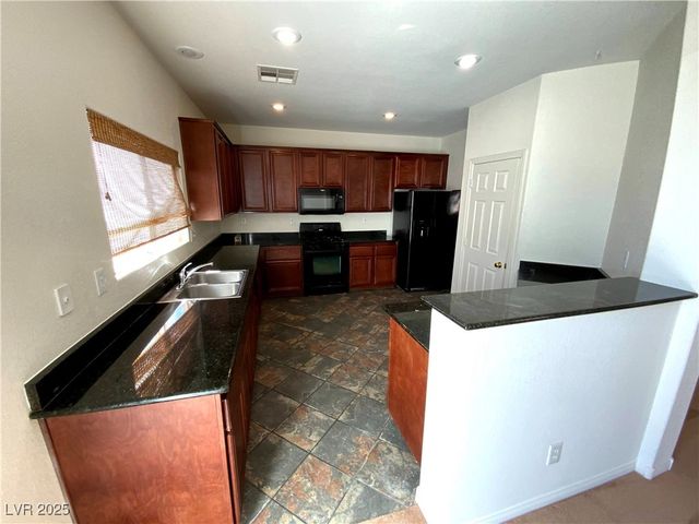 8400 Wildheart Ranch Street, Las Vegas, NV 89131