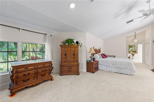 1930 Blackstone CIR, Naples, FL 34109