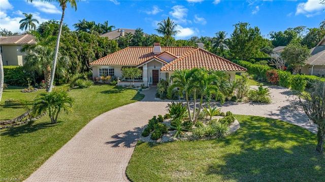 1930 Blackstone CIR, Naples, FL 34109