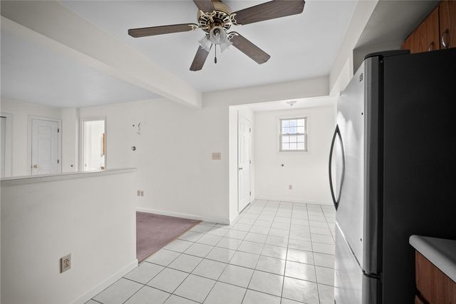 311 Catherine St, Mckees Rocks, PA 15136