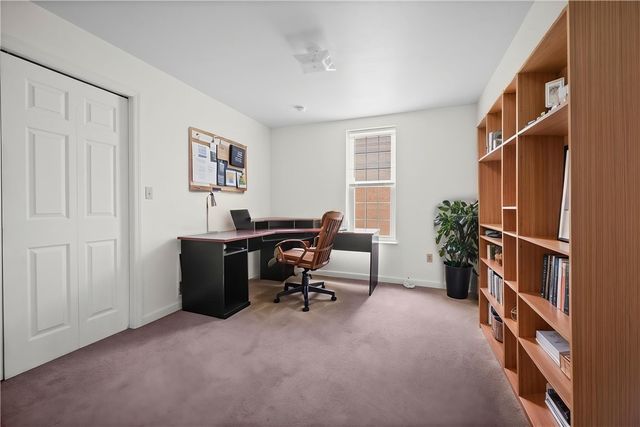 311 Catherine St, Mckees Rocks, PA 15136