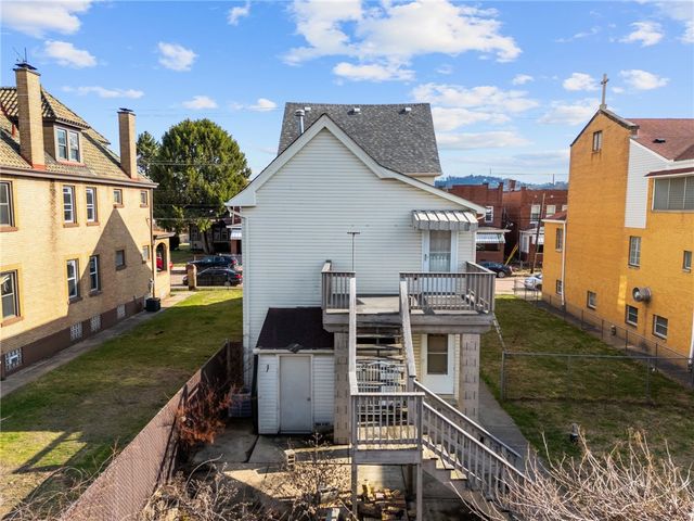 311 Catherine St, Mckees Rocks, PA 15136