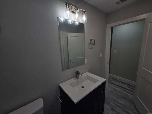 305 Thomas Circle, Lonoke, AR 72086
