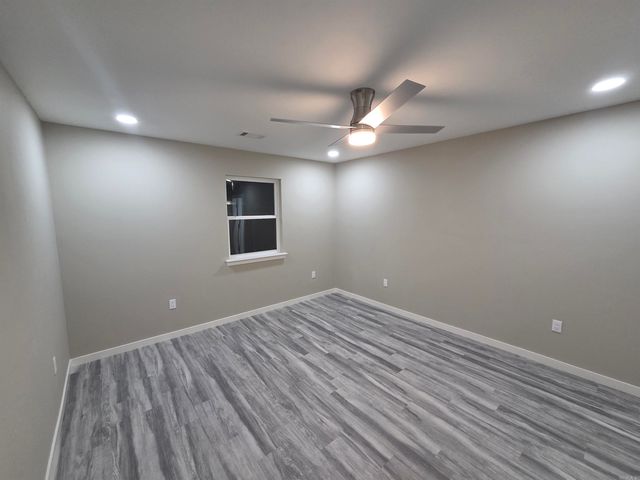 305 Thomas Circle, Lonoke, AR 72086