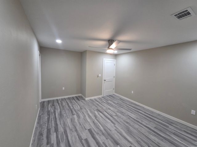 305 Thomas Circle, Lonoke, AR 72086