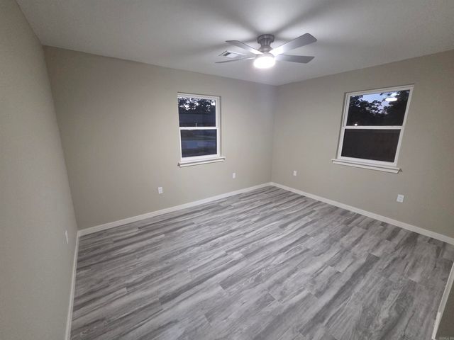 305 Thomas Circle, Lonoke, AR 72086