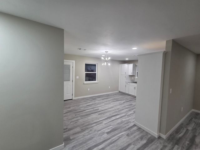 305 Thomas Circle, Lonoke, AR 72086