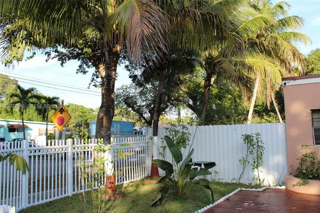 13875 NE 16th Court, North Miami, FL 33181