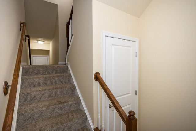 7408 BRUNSON CIR, Gainesville, VA 20155