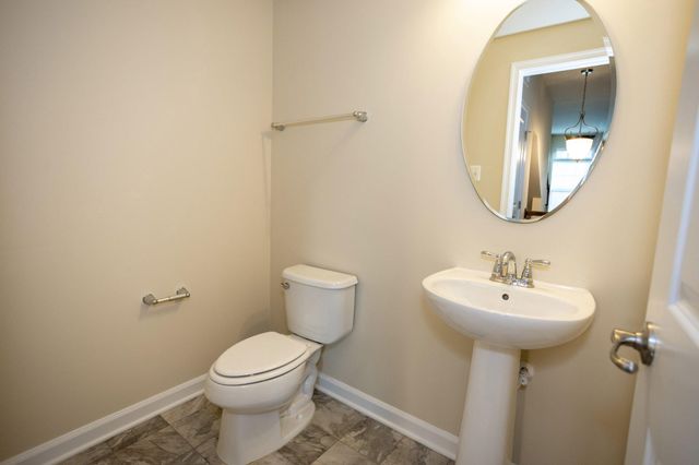 7408 BRUNSON CIR, Gainesville, VA 20155