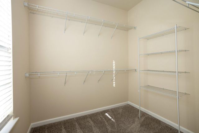 7408 BRUNSON CIR, Gainesville, VA 20155