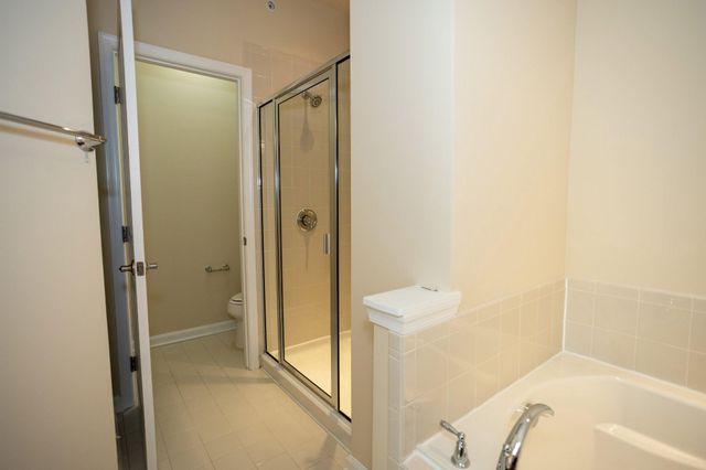 7408 BRUNSON CIR, Gainesville, VA 20155