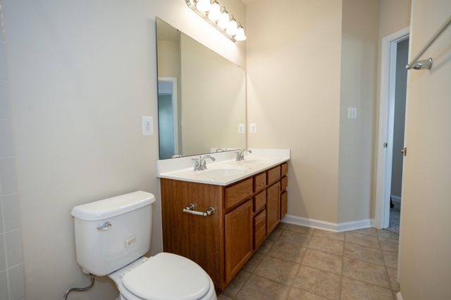 7408 BRUNSON CIR, Gainesville, VA 20155
