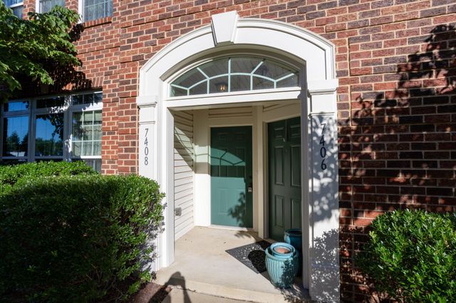 7408 BRUNSON CIR, Gainesville, VA 20155