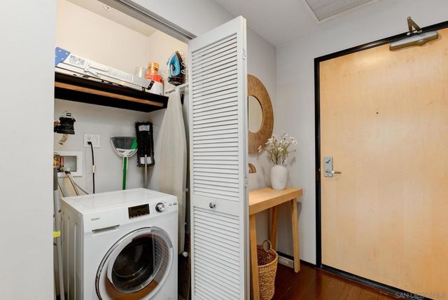 1551 4Th Ave 504, San Diego, CA 92101