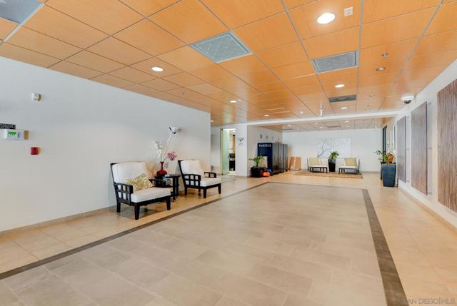 1551 4Th Ave 504, San Diego, CA 92101