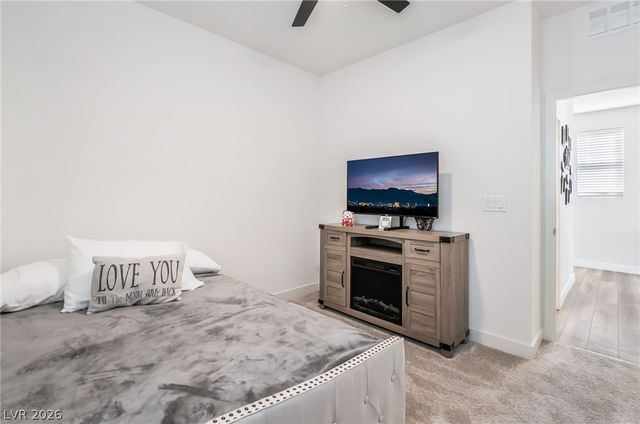 670 Tranquil Bay Court, Henderson, NV 89002