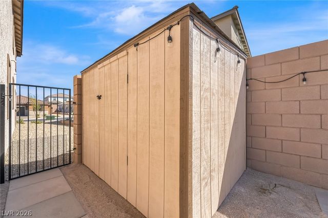 670 Tranquil Bay Court, Henderson, NV 89002
