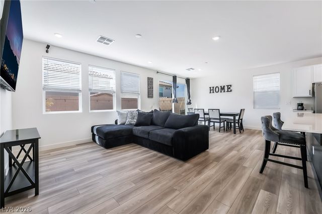 670 Tranquil Bay Court, Henderson, NV 89002