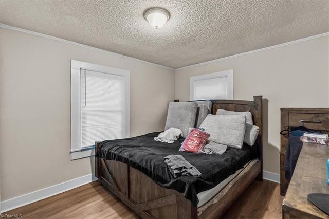 210 Morgan Place, High Point, NC 27260