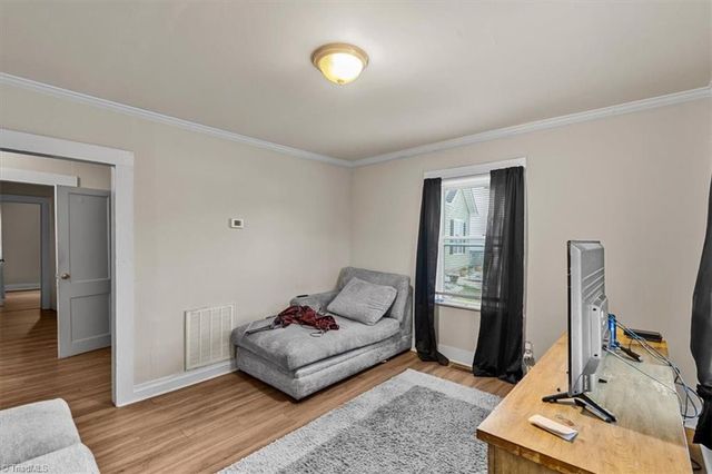 210 Morgan Place, High Point, NC 27260