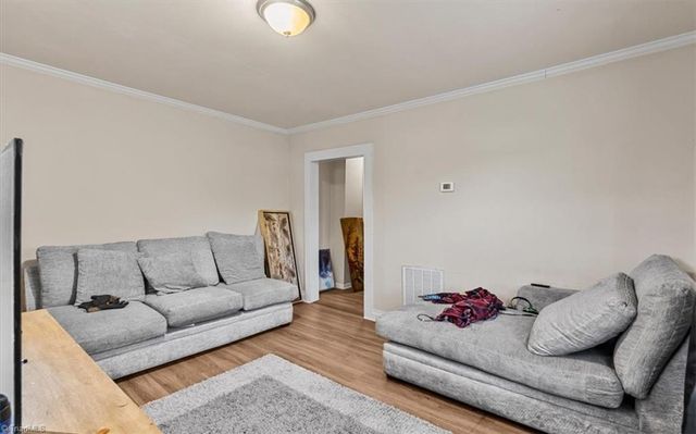 210 Morgan Place, High Point, NC 27260