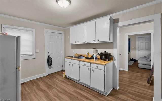 210 Morgan Place, High Point, NC 27260