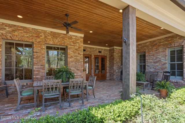 152 Herons Landing, Ridgeland, MS 39157