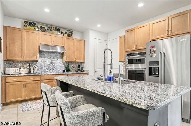 13045 Pembroke DR, Naples, FL 34105