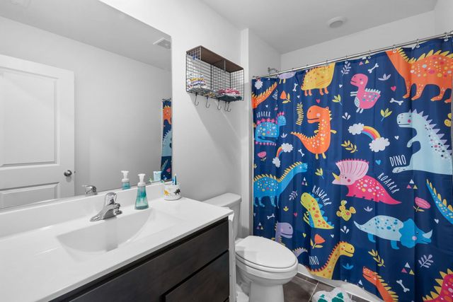 7633 Stonecrop Lane, Joliet, IL 60431