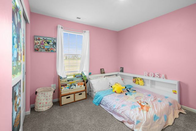 7633 Stonecrop Lane, Joliet, IL 60431