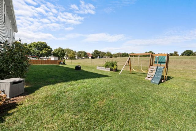7633 Stonecrop Lane, Joliet, IL 60431