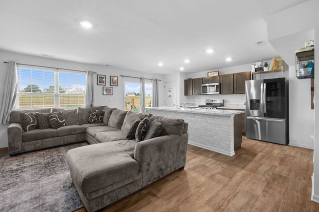 7633 Stonecrop Lane, Joliet, IL 60431