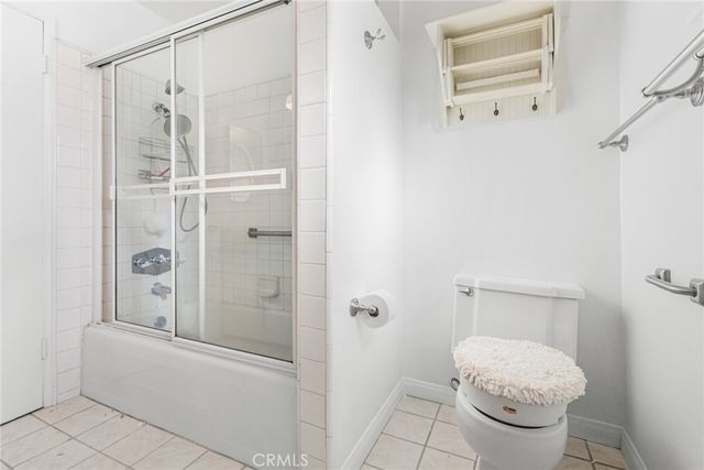 11138 Aqua Vista 43, Studio City, CA 91602