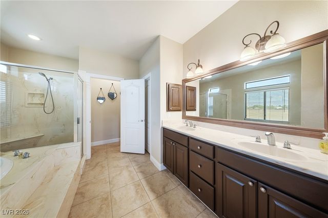 1901 Old West Avenue, Pahrump, NV 89048