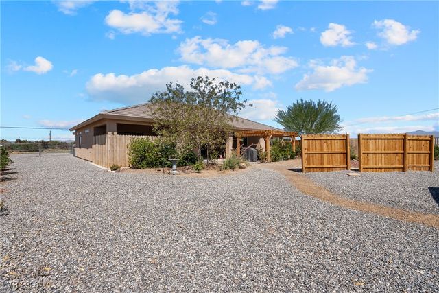 1901 Old West Avenue, Pahrump, NV 89048