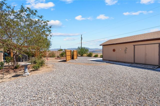 1901 Old West Avenue, Pahrump, NV 89048