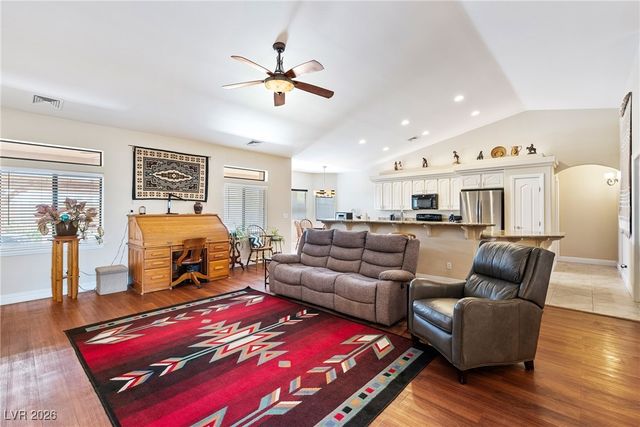 1901 Old West Avenue, Pahrump, NV 89048