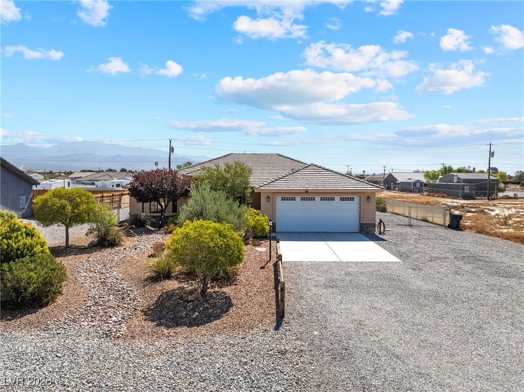 1901 Old West Avenue, Pahrump, NV 89048